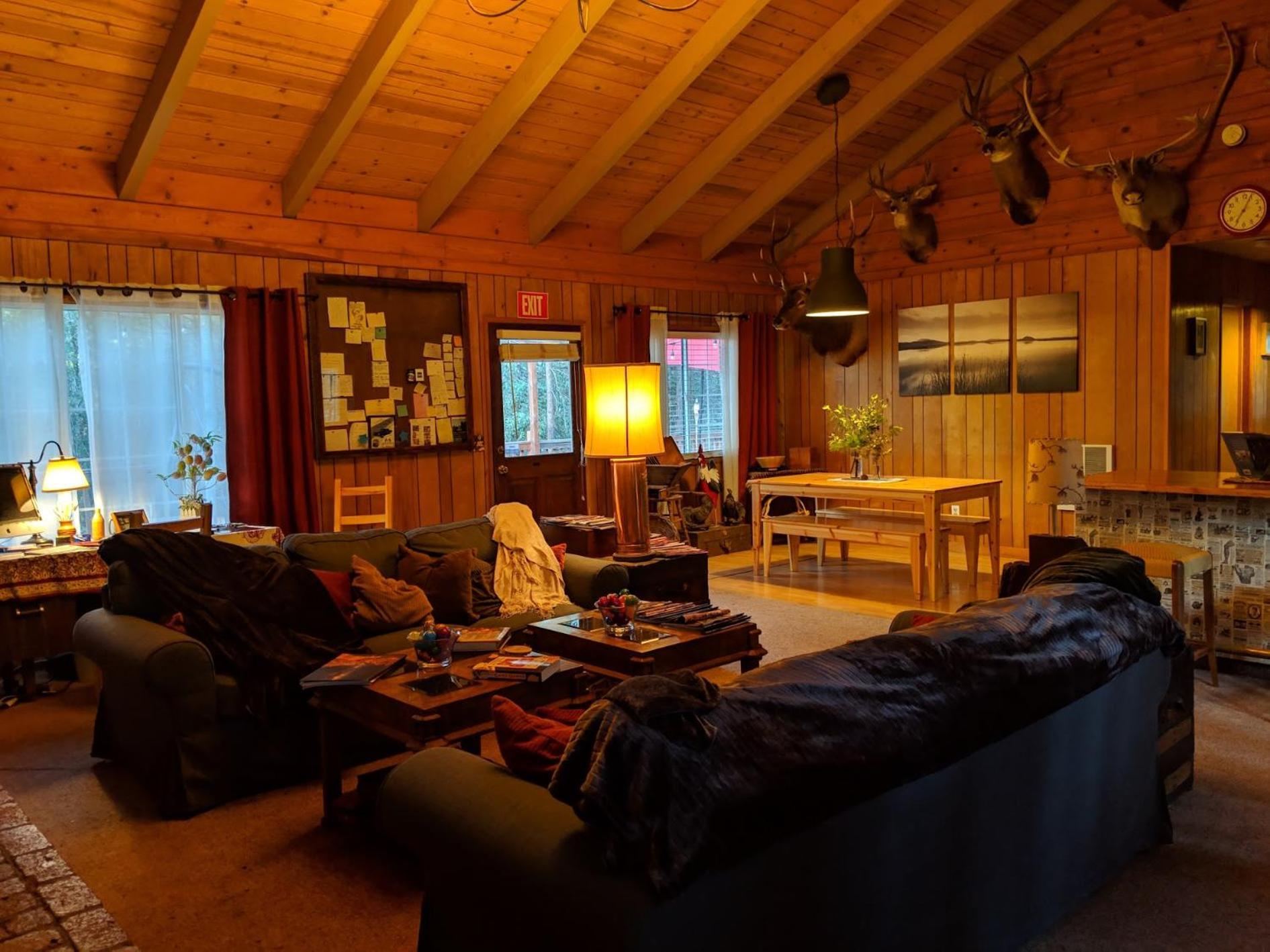 The Red Rooster Lodge Кълтървил Екстериор снимка